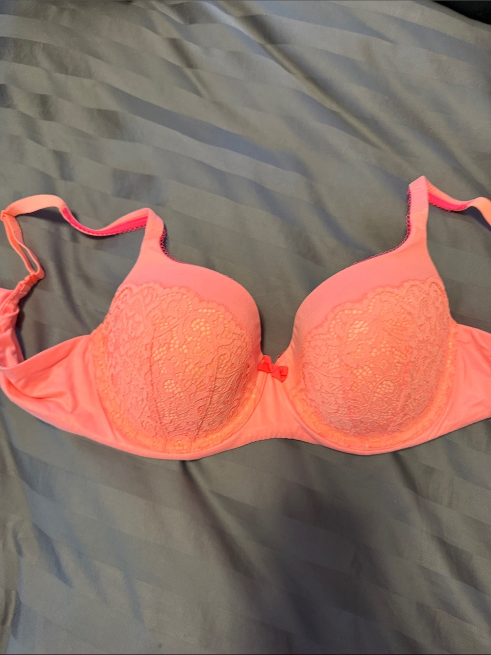 Victoria's Secret Coral Body Bra